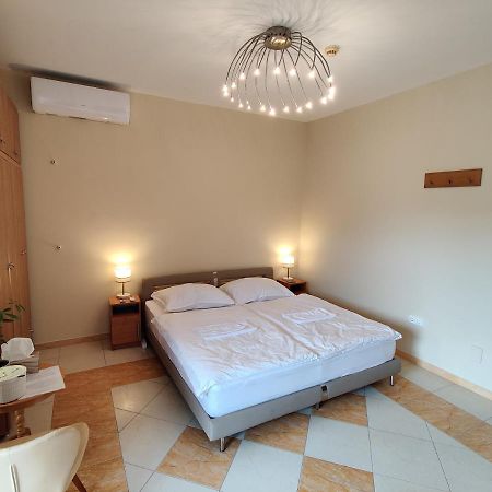 Appartement Bliss Rest à Nyíregyháza Extérieur photo