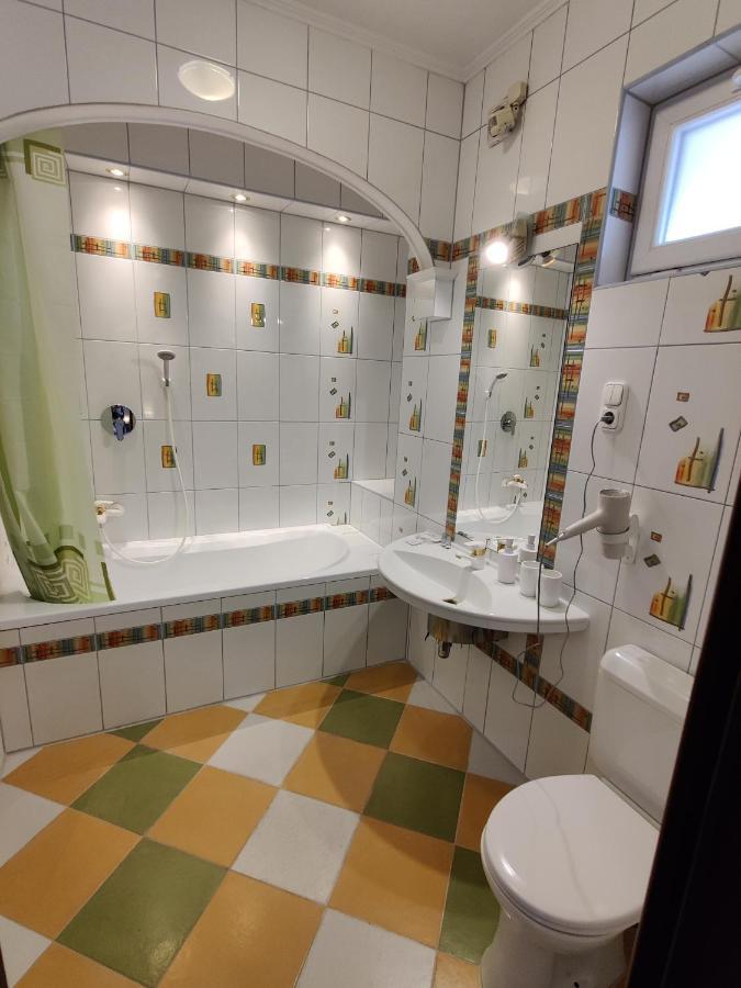Appartement Bliss Rest à Nyíregyháza Extérieur photo