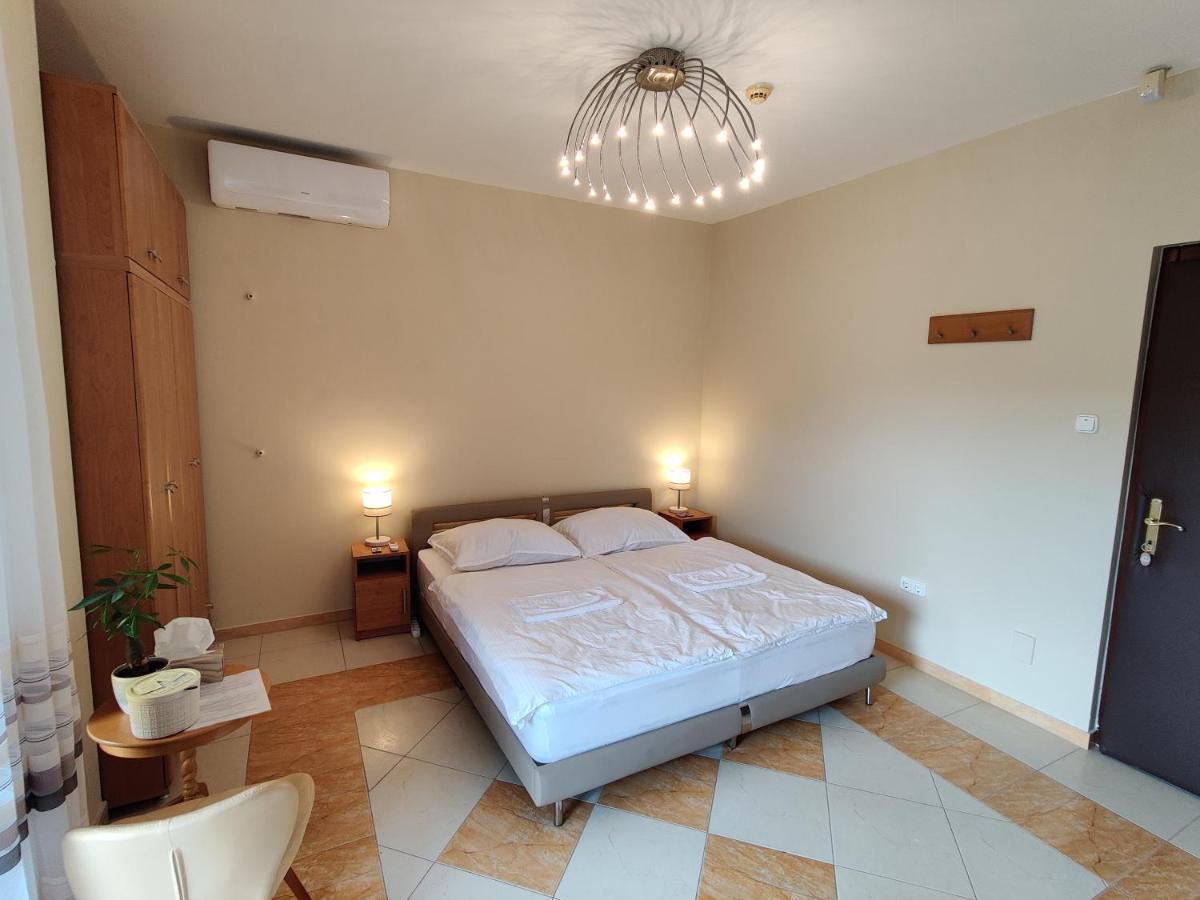 Appartement Bliss Rest à Nyíregyháza Extérieur photo